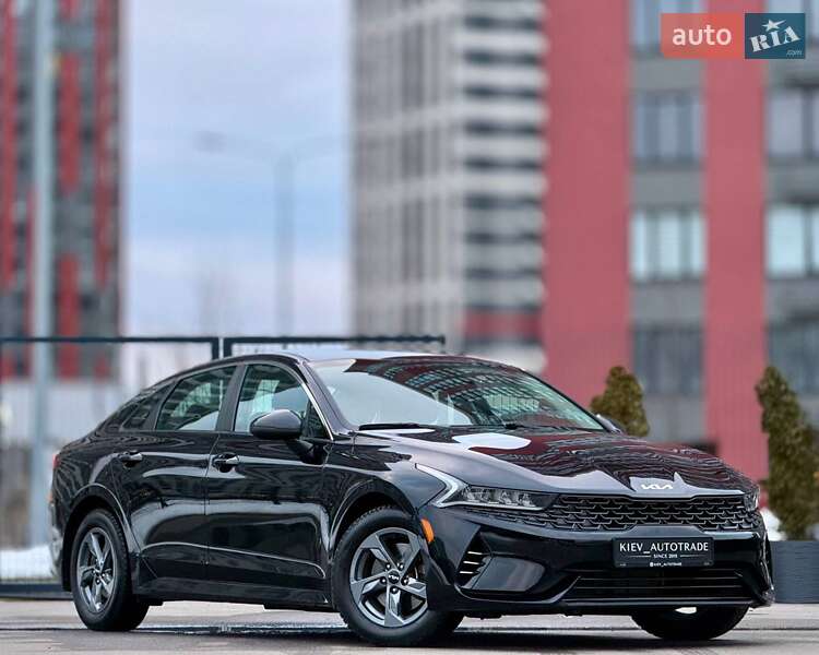 Седан Kia K5 2021 в Киеве