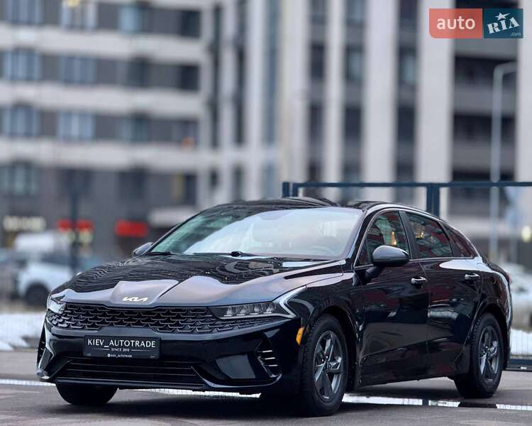 Седан Kia K5 2021 в Киеве