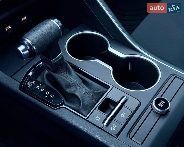 Седан Kia K5 2021 в Киеве