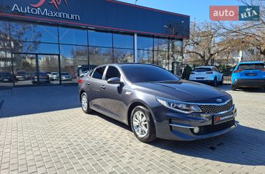 Седан Kia K5 2016 в Одесі