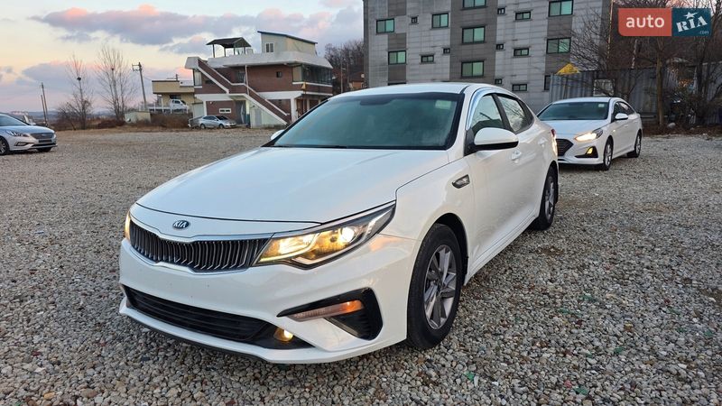 Седан Kia K5 2018 в Києві