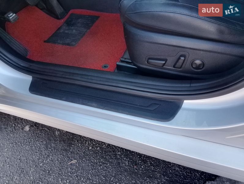 Седан Kia K5 2018 в Киеве