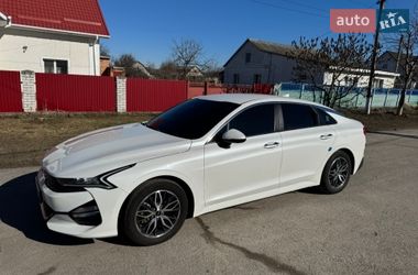 Седан Kia K5 2022 в Василькові