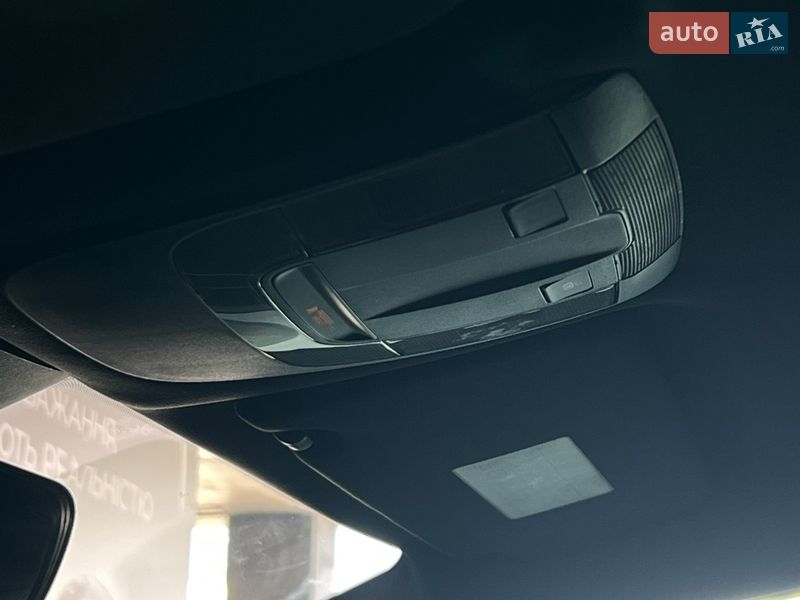 Седан Kia K5 2020 в Одесі