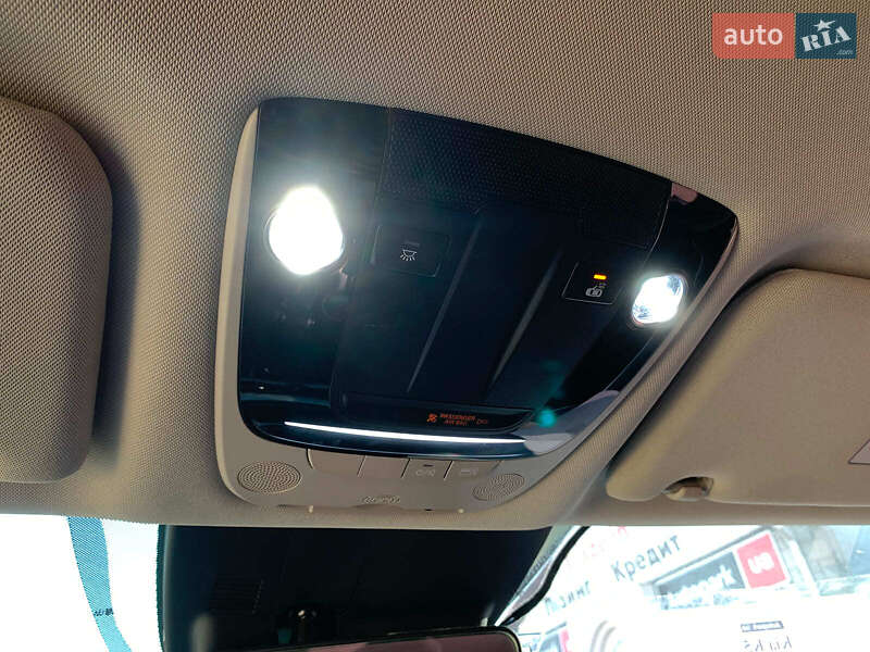 Седан Kia K5 2020 в Виннице