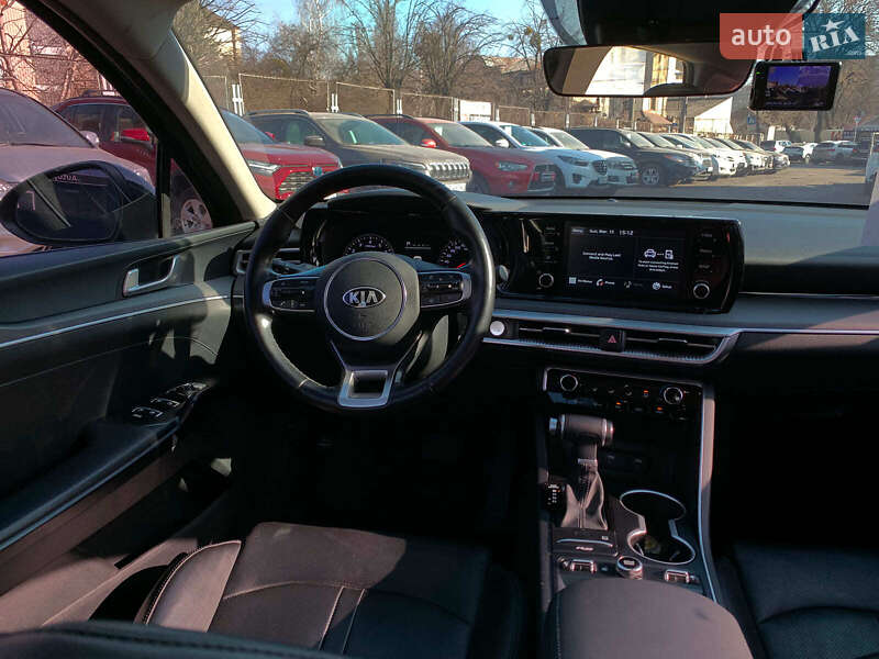 Седан Kia K5 2020 в Виннице