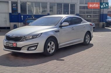 Седан Kia K5 2013 в Одесі
