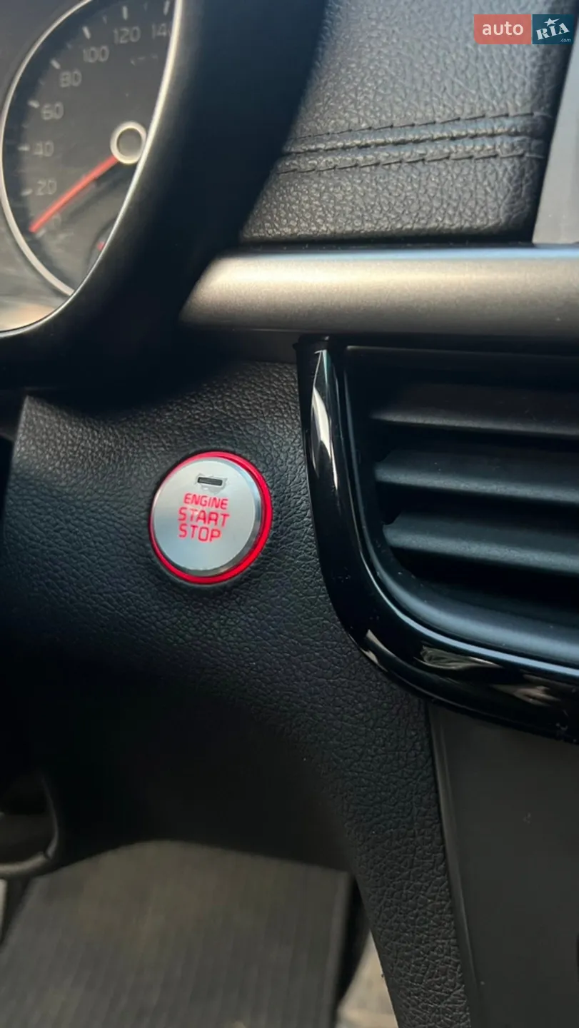 2016 Kia K5 - мініатюра 12
