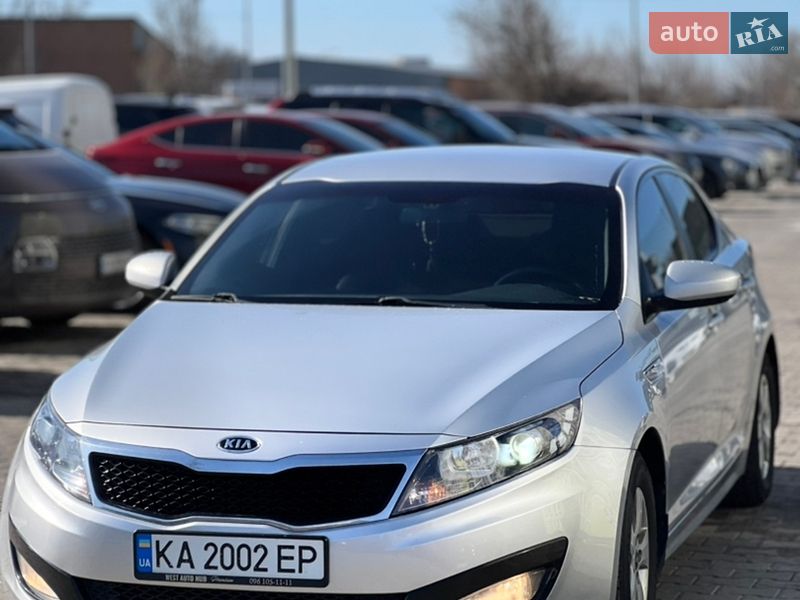 Седан Kia K5 2011 в Киеве фото 3 Седан Kia K5 2011 в Киеве