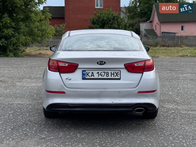 Седан Kia K5 2014 в Киеве