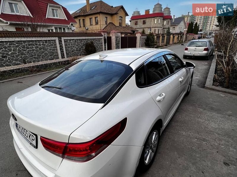 Седан Kia K5 2015 в Киеве фото 3 Седан Kia K5 2015 в Киеве
