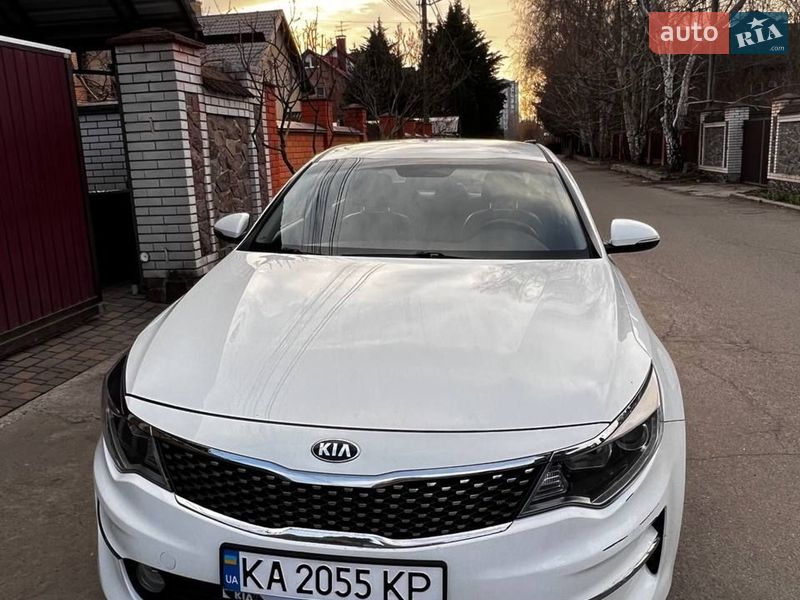 Седан Kia K5 2015 в Киеве фото Седан Kia K5 2015 в Киеве