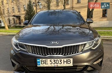 Седан Kia K5 2019 в Миколаєві