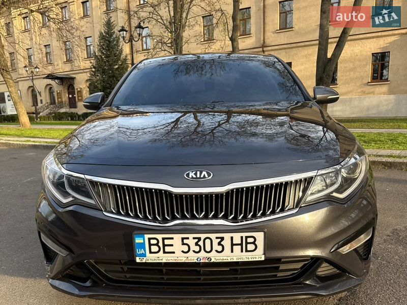 Седан Kia K5 2019 в Миколаєві