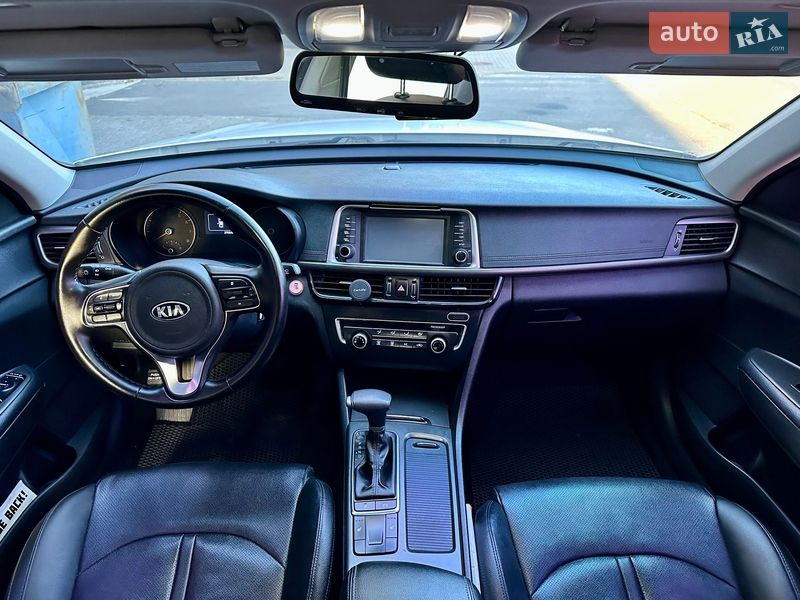 Седан Kia K5 2016 в Києві фото 43 Седан Kia K5 2016 в Києві