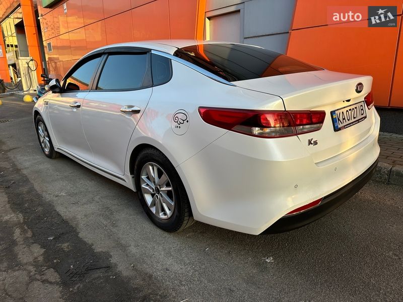 Седан Kia K5 2016 в Києві фото 66 Седан Kia K5 2016 в Києві