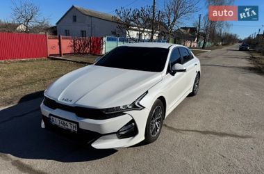 Седан Kia K5 2022 в Василькове