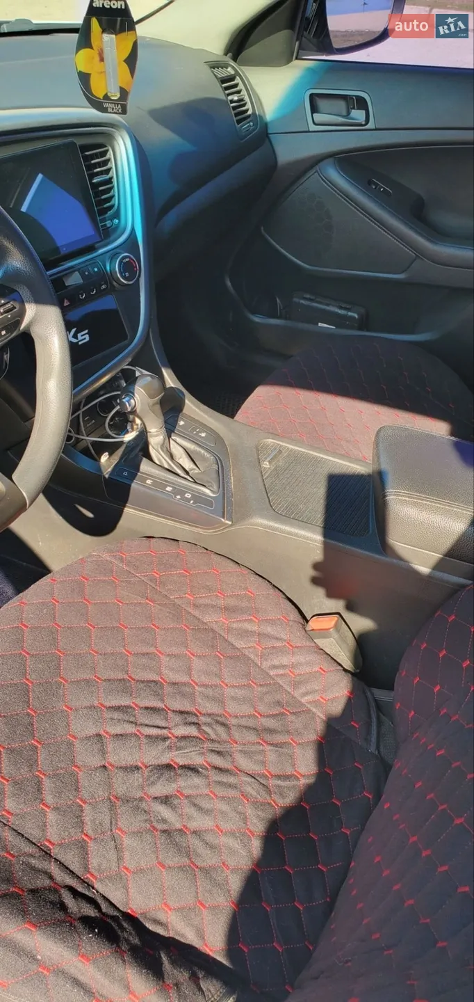 2015 Kia K5 - мініатюра 8