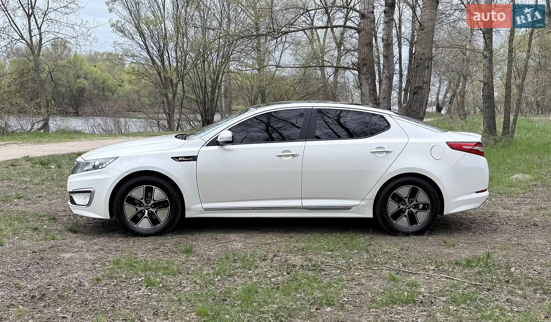 2011 Kia K5 - мініатюра 3