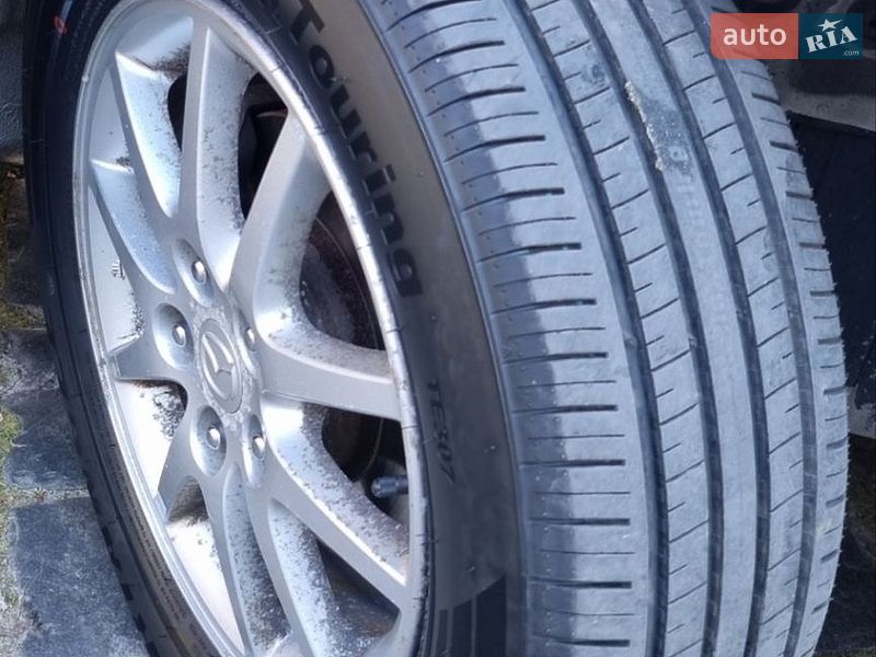 Седан Kia K5 2014 в Киеве