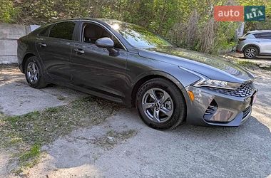 Седан Kia K5 2022 в Киеве