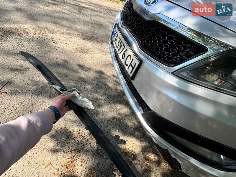 Седан Kia K5 2013 в Киеве