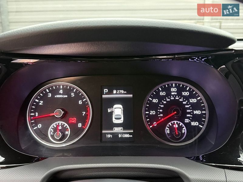 Седан Kia K5 2022 в Одессе