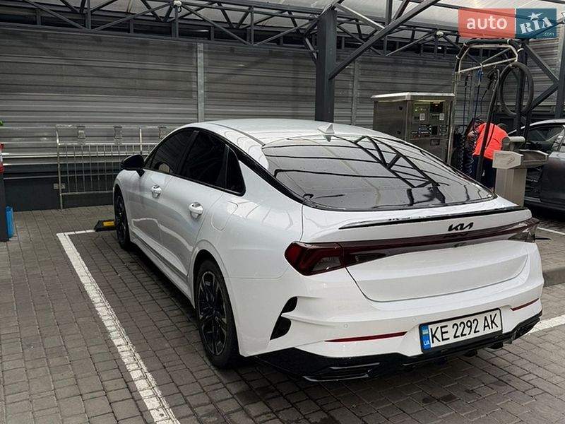 Седан Kia K5 2022 в Одессе