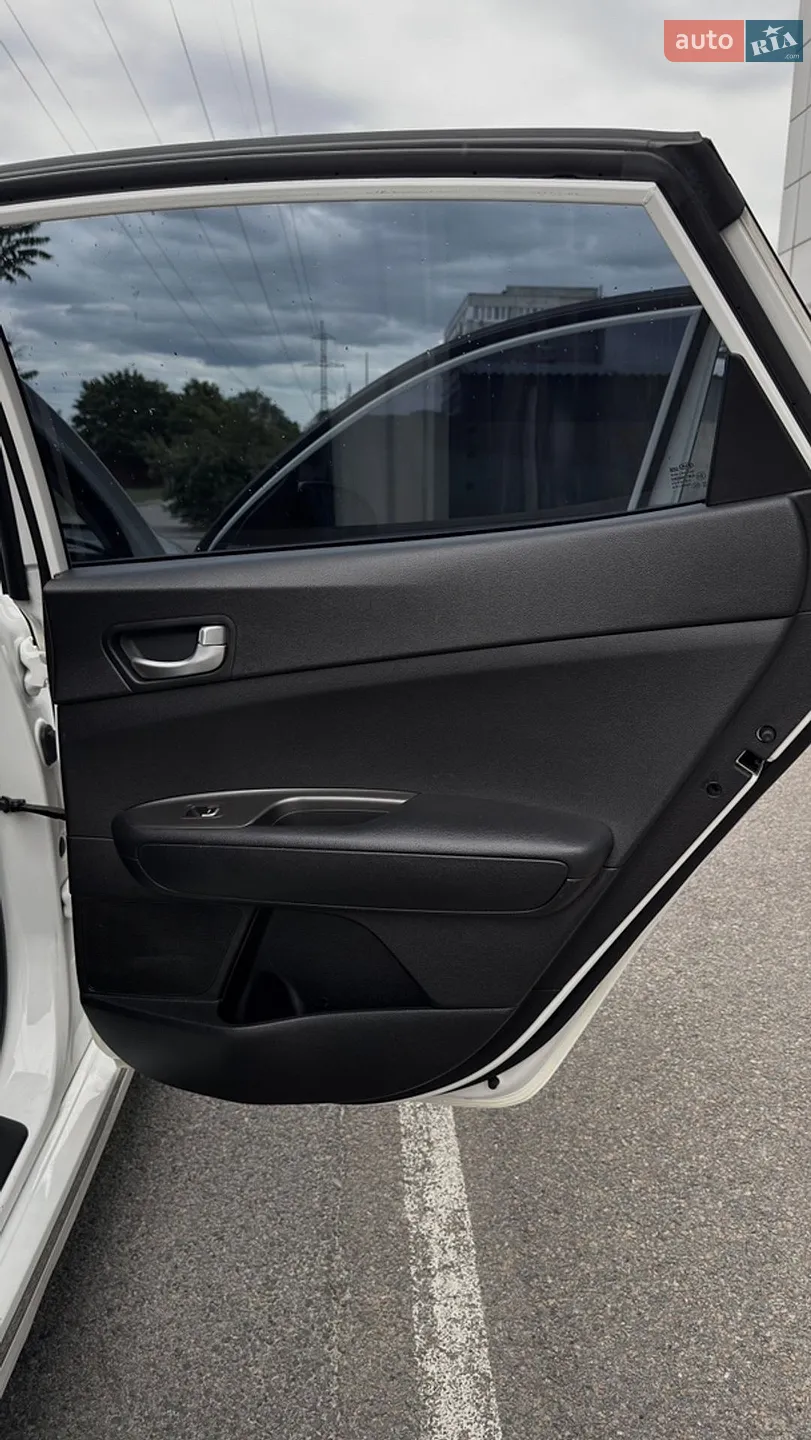 2018 Kia K5 - мініатюра 30