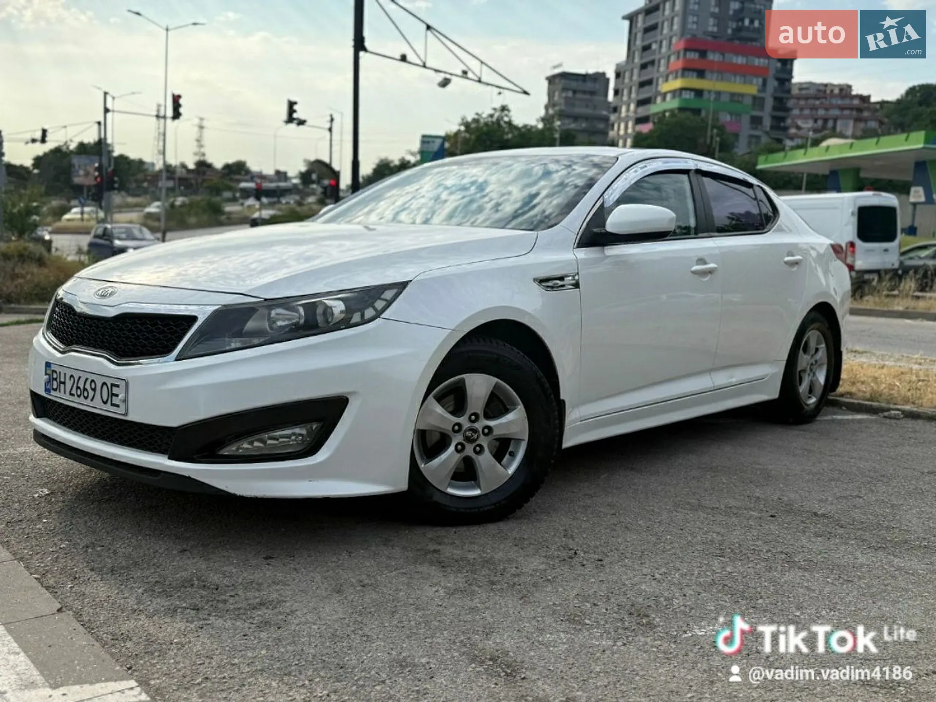 2011 Kia K5 - мініатюра 5