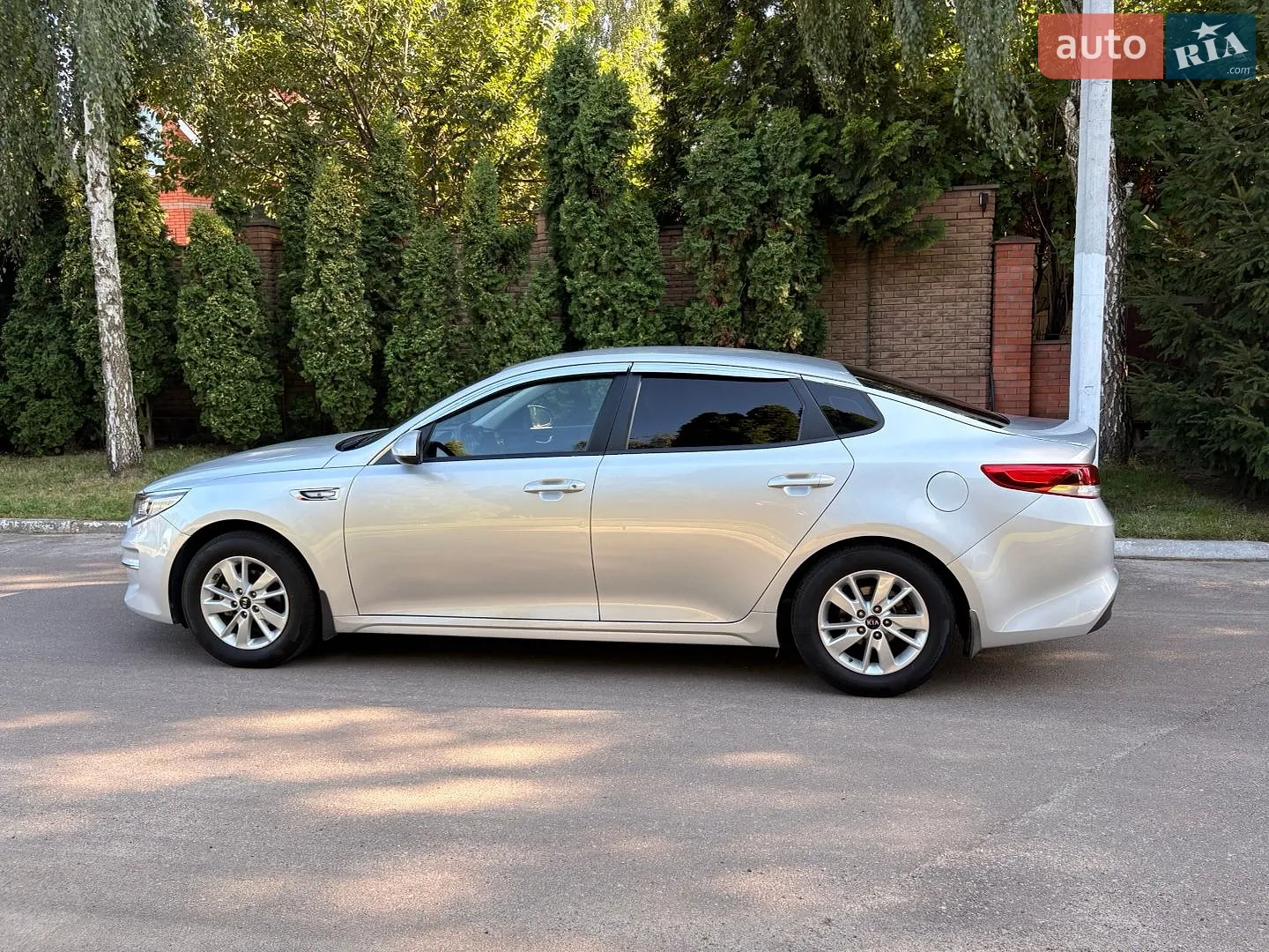 2017 Kia K5 - мініатюра 8