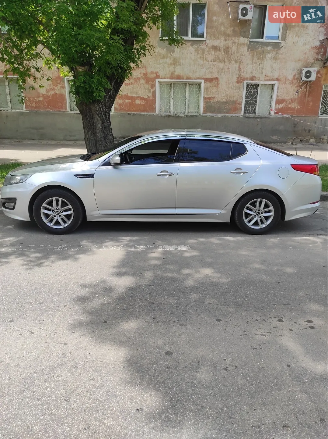 2011 Kia K5 - мініатюра 3