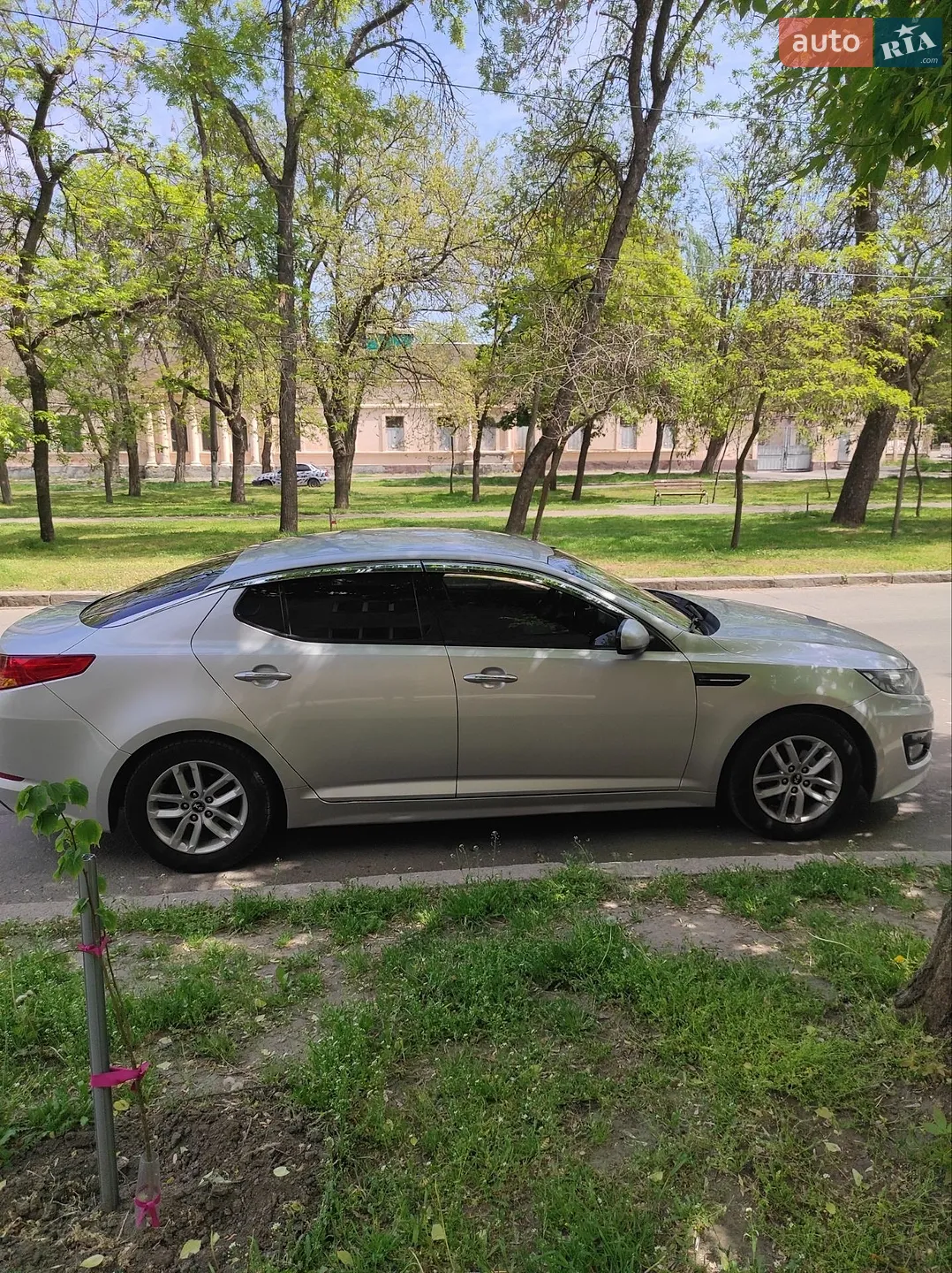2011 Kia K5 - мініатюра 6