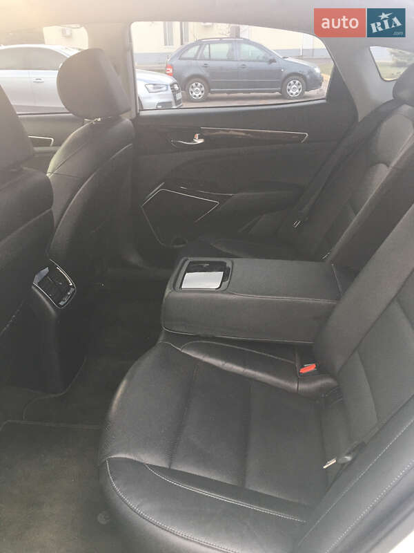 Седан Kia K7 2018 в Новомосковске