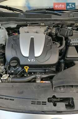 Седан Kia K7 2014 в 