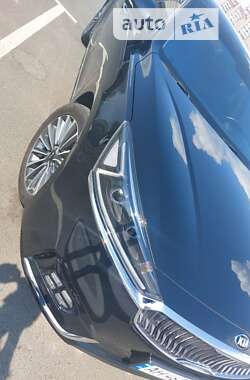 Седан Kia K7 2016 в 