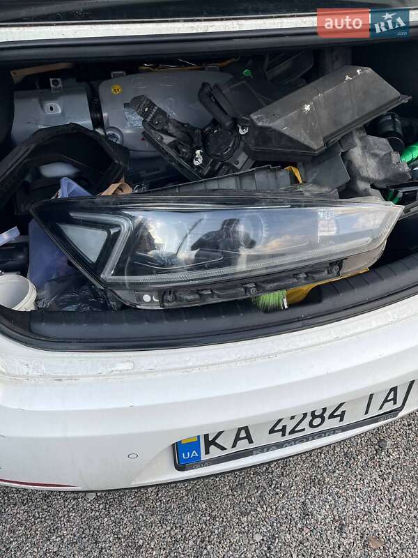 Седан Kia K7 2016 в Києві