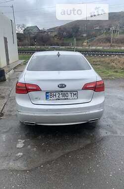 Седан Kia K7 2012 в Одессе