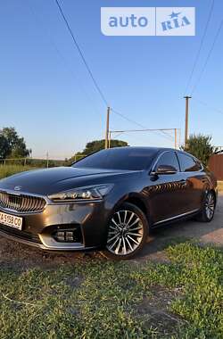 Седан Kia K7 2017 в Киеве