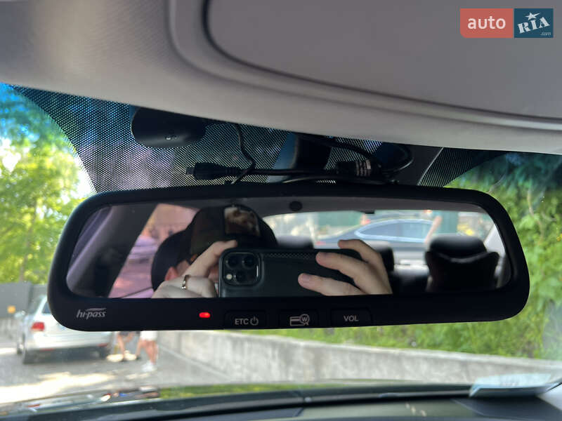 Седан Kia K7 2017 в Киеве