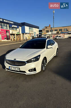 Седан Kia K7 2017 в Кривому Розі