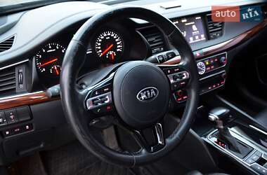 Седан Kia K7 2017 в Киеве