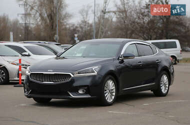 Седан Kia K7 2017 в 