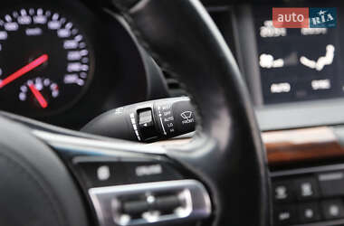 Седан Kia K7 2017 в 