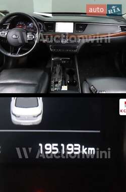 Седан Kia K7 2017 в 
