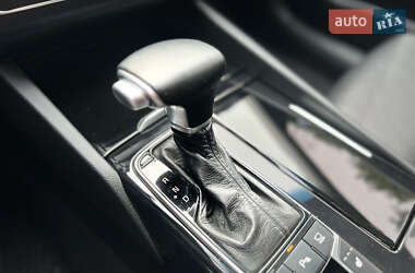Седан Kia K7 2018 в 