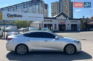 Седан Kia K7 2017 в 