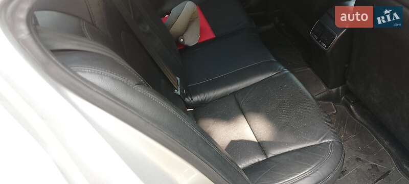 Седан Kia K7 2013 в Киеве