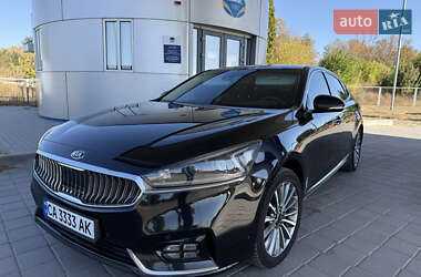 Седан Kia K7 2016 в Звенигородке