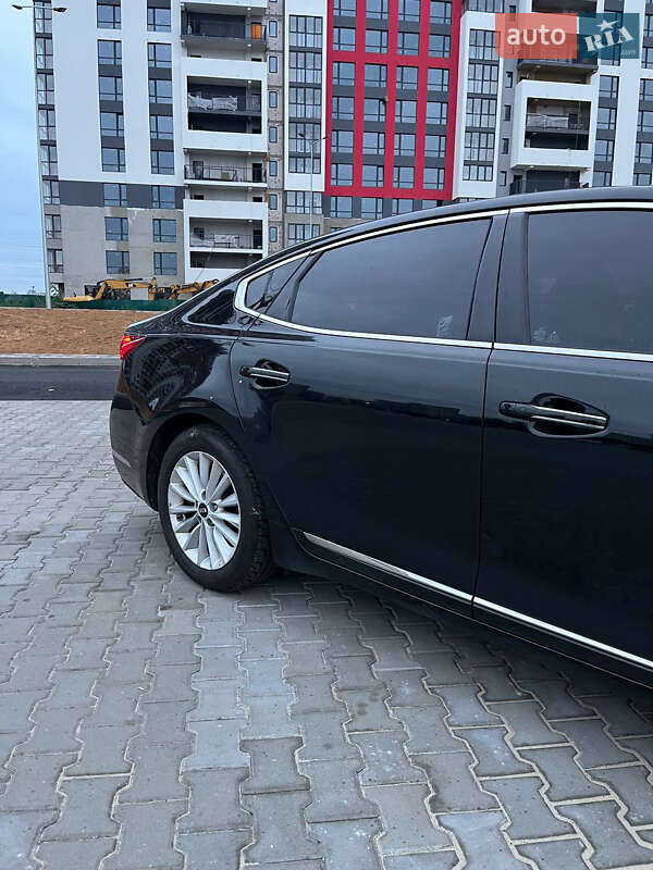 Седан Kia K7 2016 в Киеве